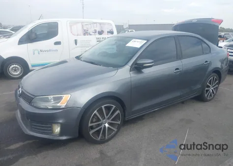 2014 Volkswagen Jetta 1.8T Se from USA, damaged, VIN 3VWD17AJ8EM374520